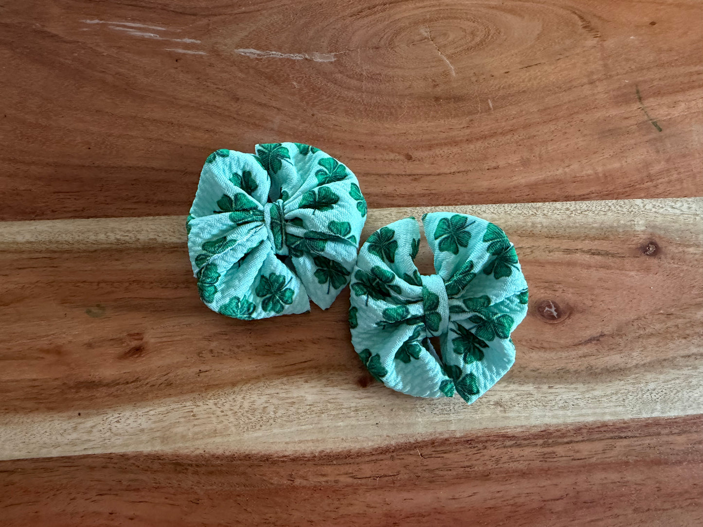 Green shamrocks