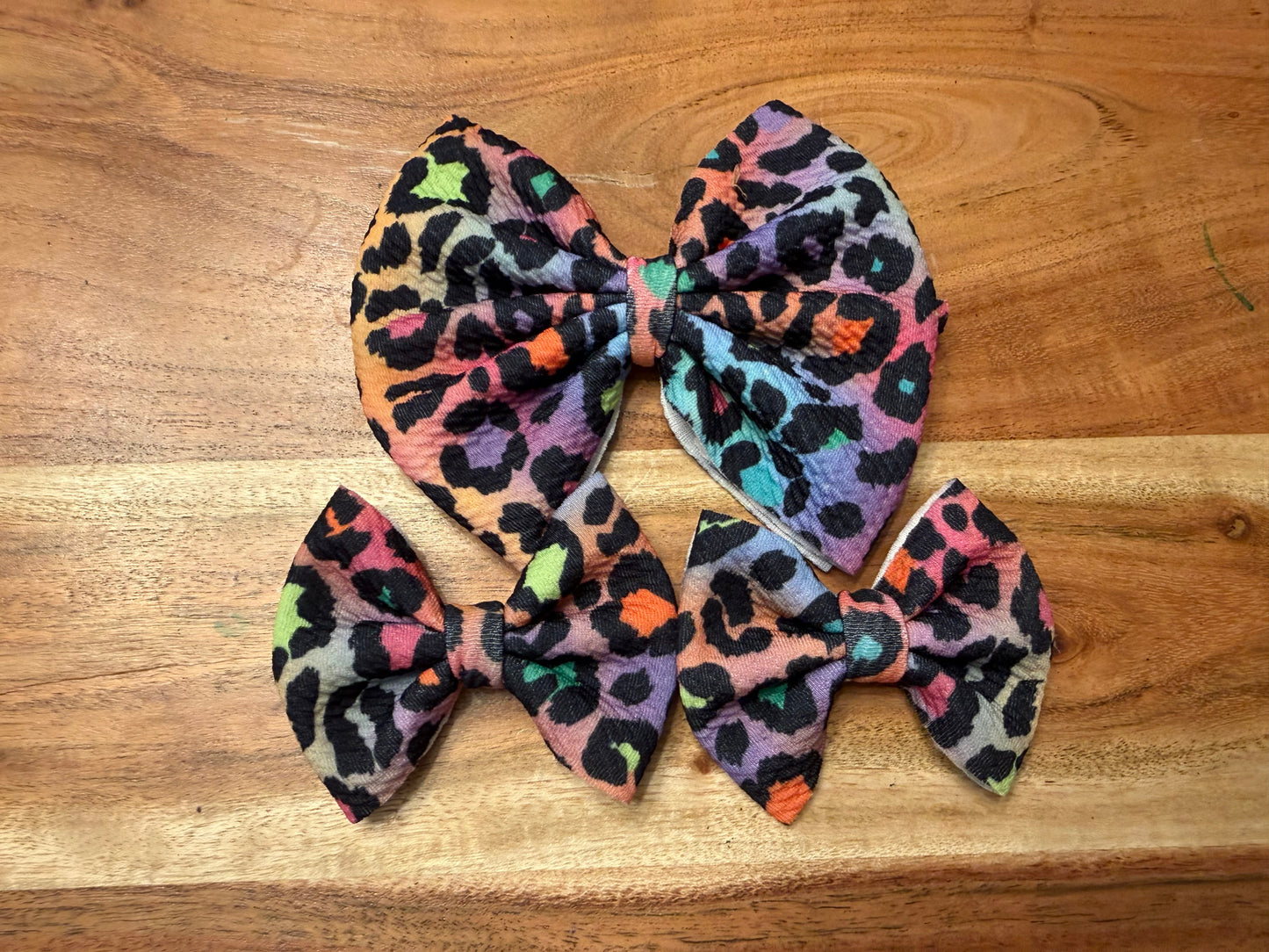 Multicolor leopard print